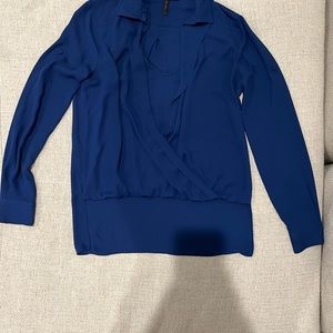 BCBG long sleeve blouse